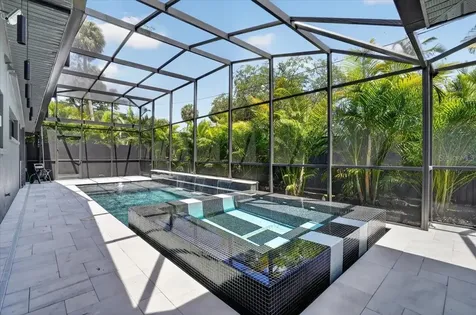 2708 N Dundee Street Tampa FL 33629