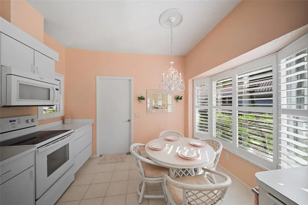 5807 Garden Lakes Palm Bradenton FL 34203
