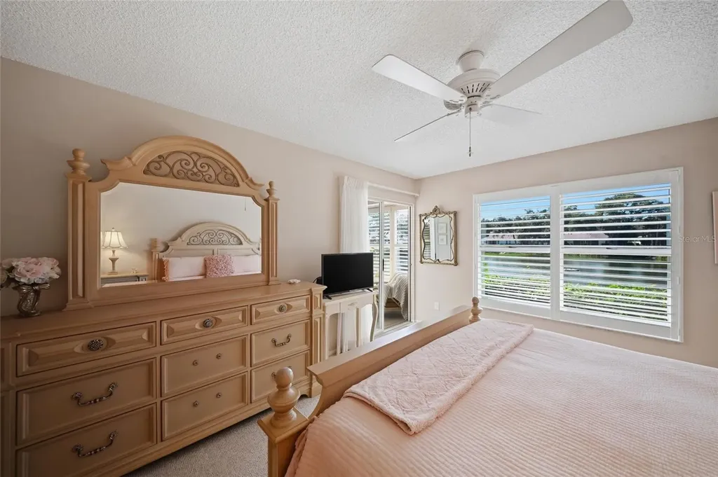 5807 Garden Lakes Palm Bradenton FL 34203