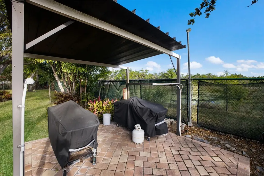 5807 Garden Lakes Palm Bradenton FL 34203