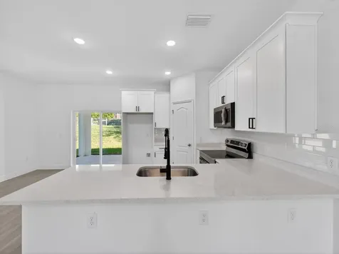 922 N Fairbairn Drive Deltona FL 32725
