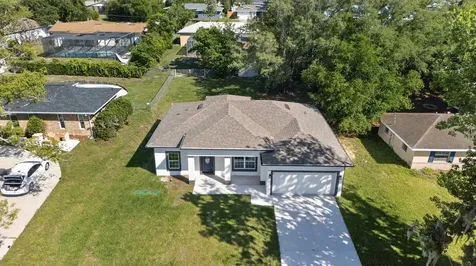 922 N Fairbairn Drive Deltona FL 32725