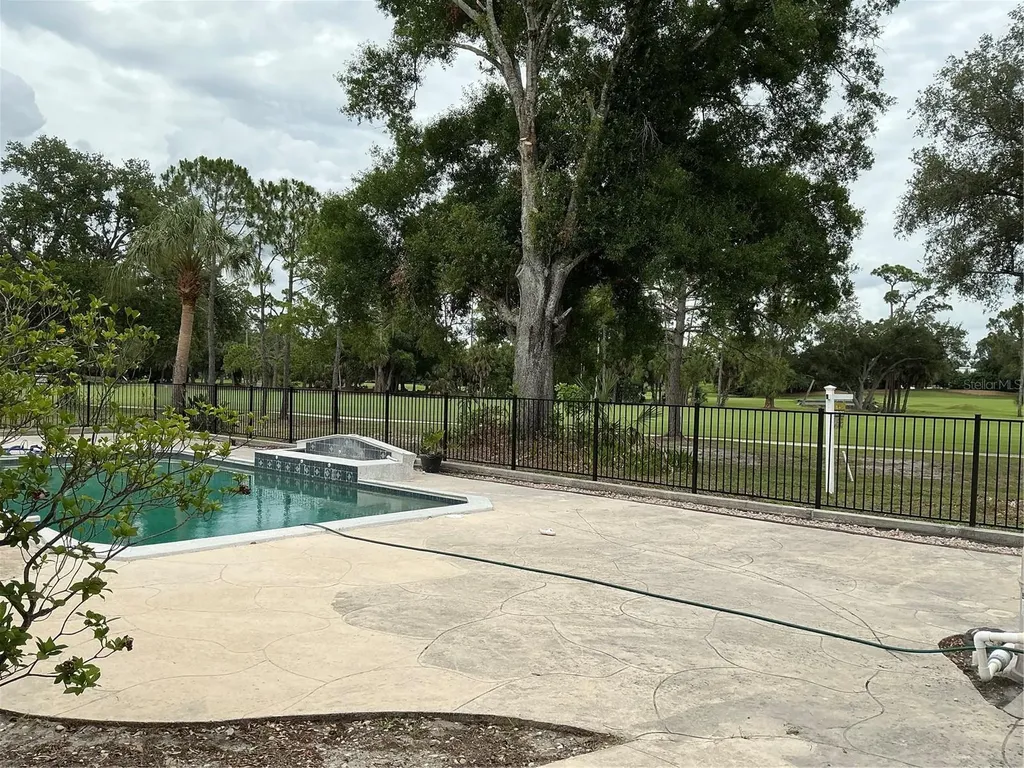 502 Magellan Drive Sarasota FL 34243