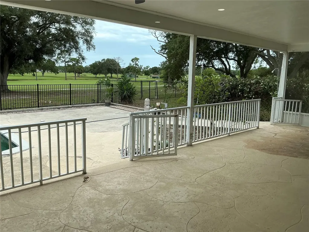 502 Magellan Drive Sarasota FL 34243