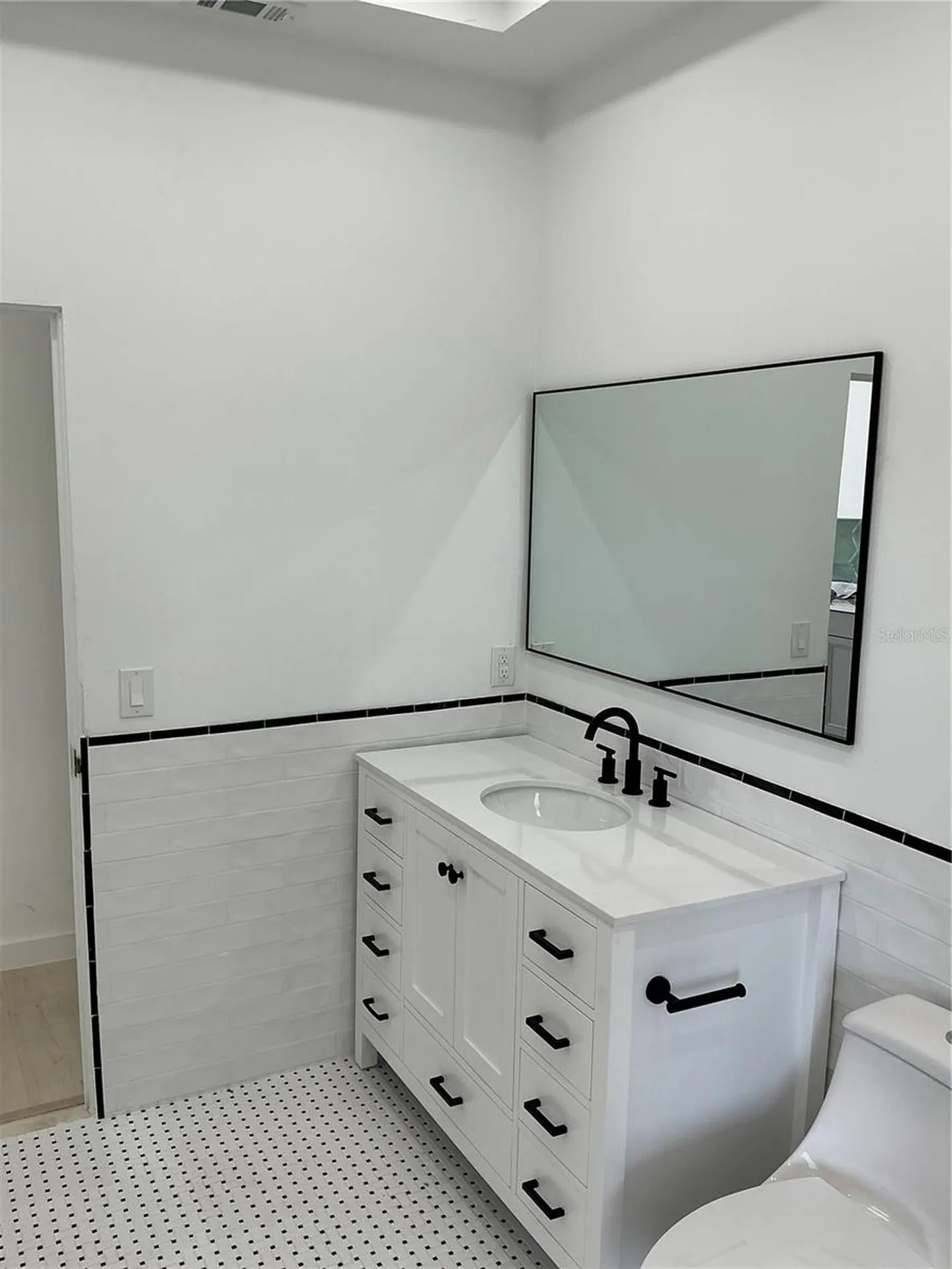 502 Magellan Drive Sarasota FL 34243