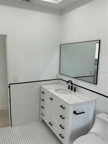 502 Magellan Drive Sarasota FL 34243