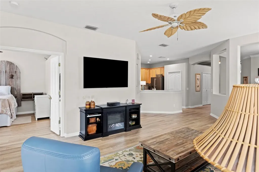 8557 Acorn Ridge Court Tampa FL 33625