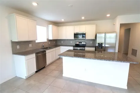 4006 Capri Coast Drive Plant City FL 33565