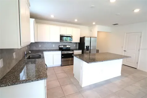 4006 Capri Coast Drive Plant City FL 33565