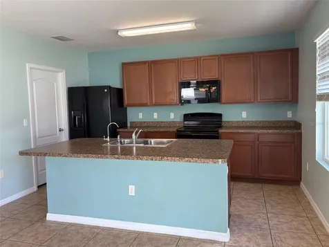 3846 Crystal Dew Street Plant City FL 33567