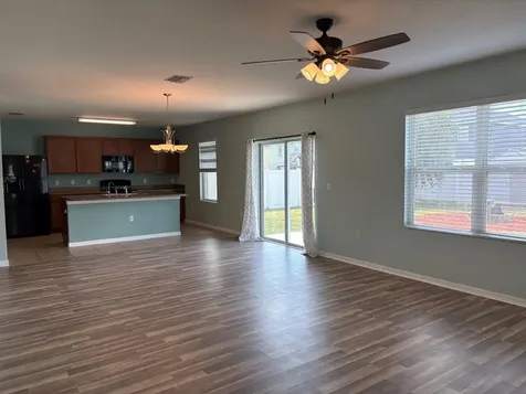 3846 Crystal Dew Street Plant City FL 33567