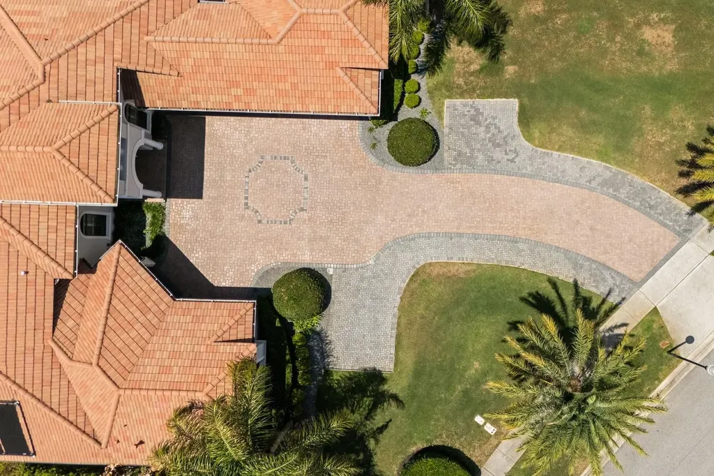 10633 Lago Bella Drive Orlando FL 32832