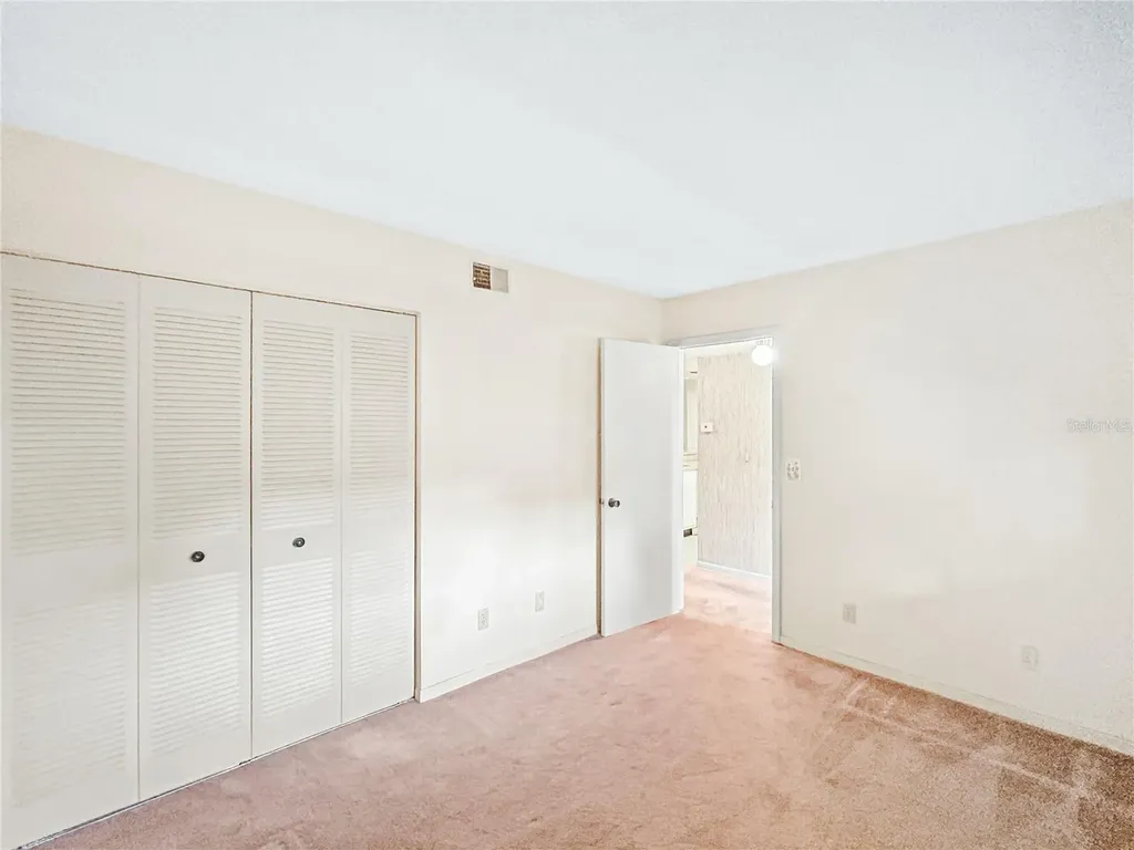 11485 Oakhurst Road Largo FL 33774