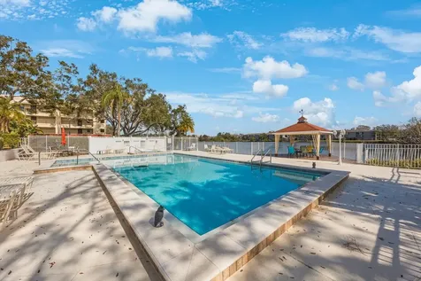 11485 Oakhurst Road Largo FL 33774