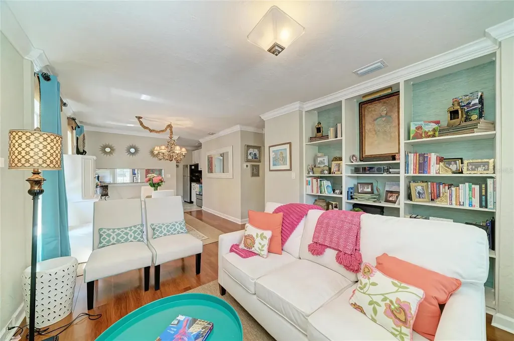 2250 Hillview Street Sarasota FL 34239