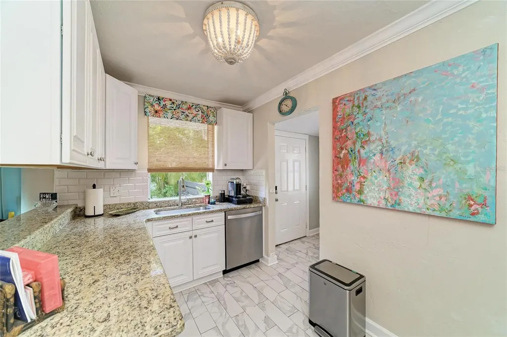 2250 Hillview Street Sarasota FL 34239