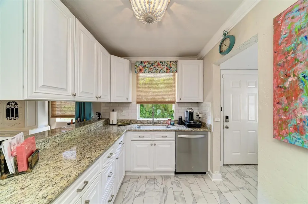 2250 Hillview Street Sarasota FL 34239