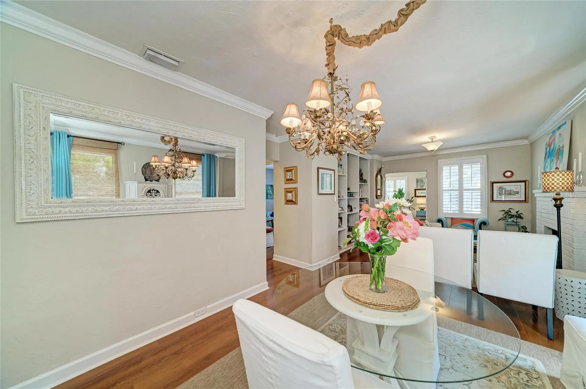 2250 Hillview Street Sarasota FL 34239
