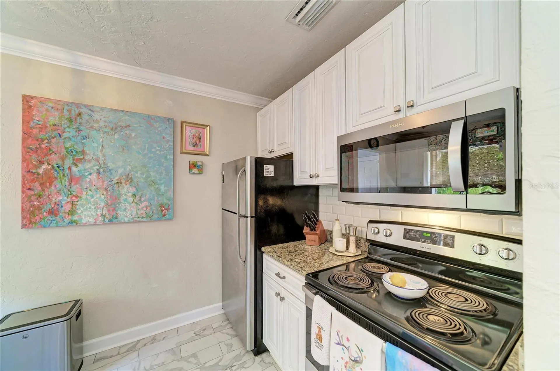 2250 Hillview Street Sarasota FL 34239