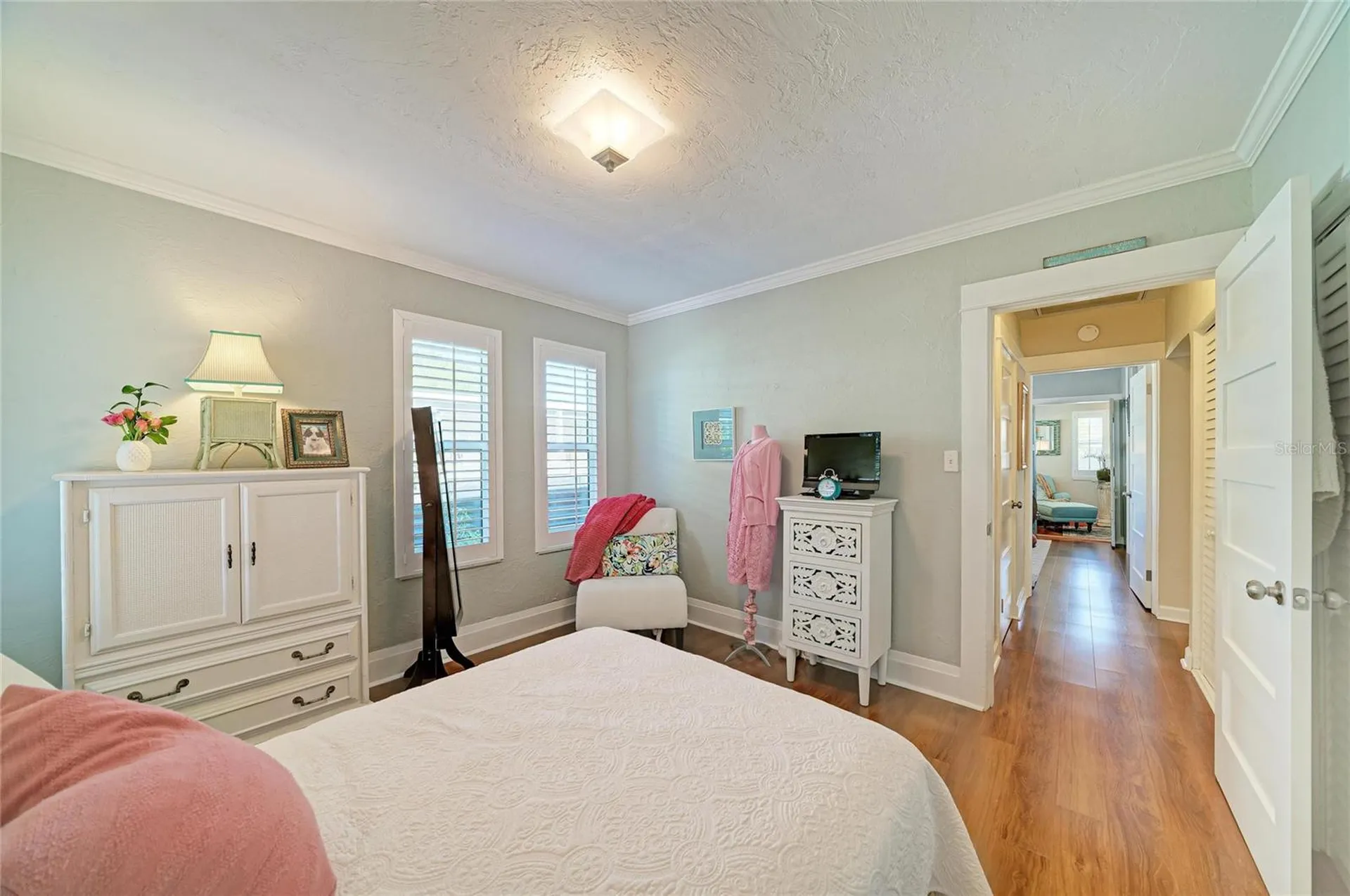2250 Hillview Street Sarasota FL 34239