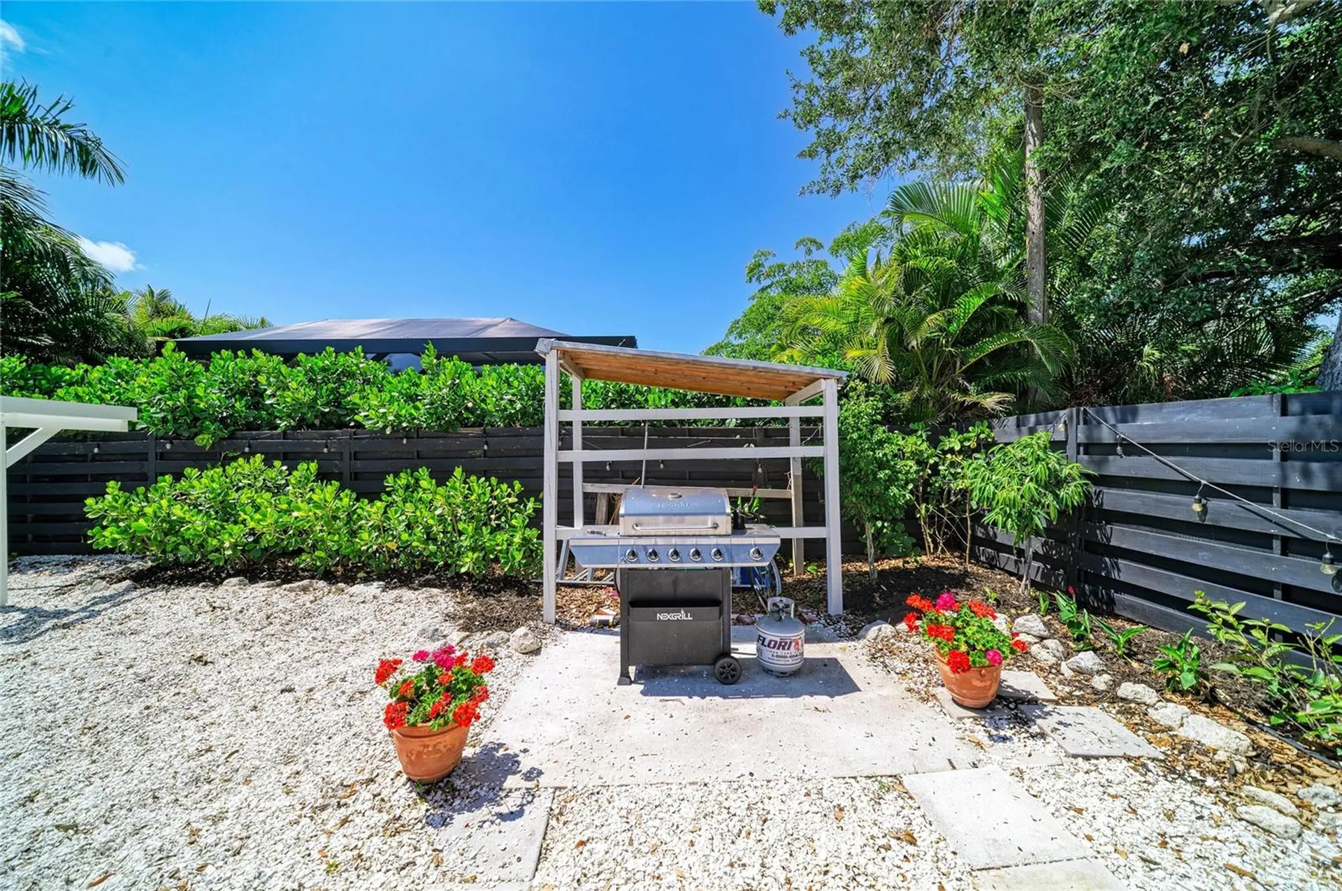 2250 Hillview Street Sarasota FL 34239