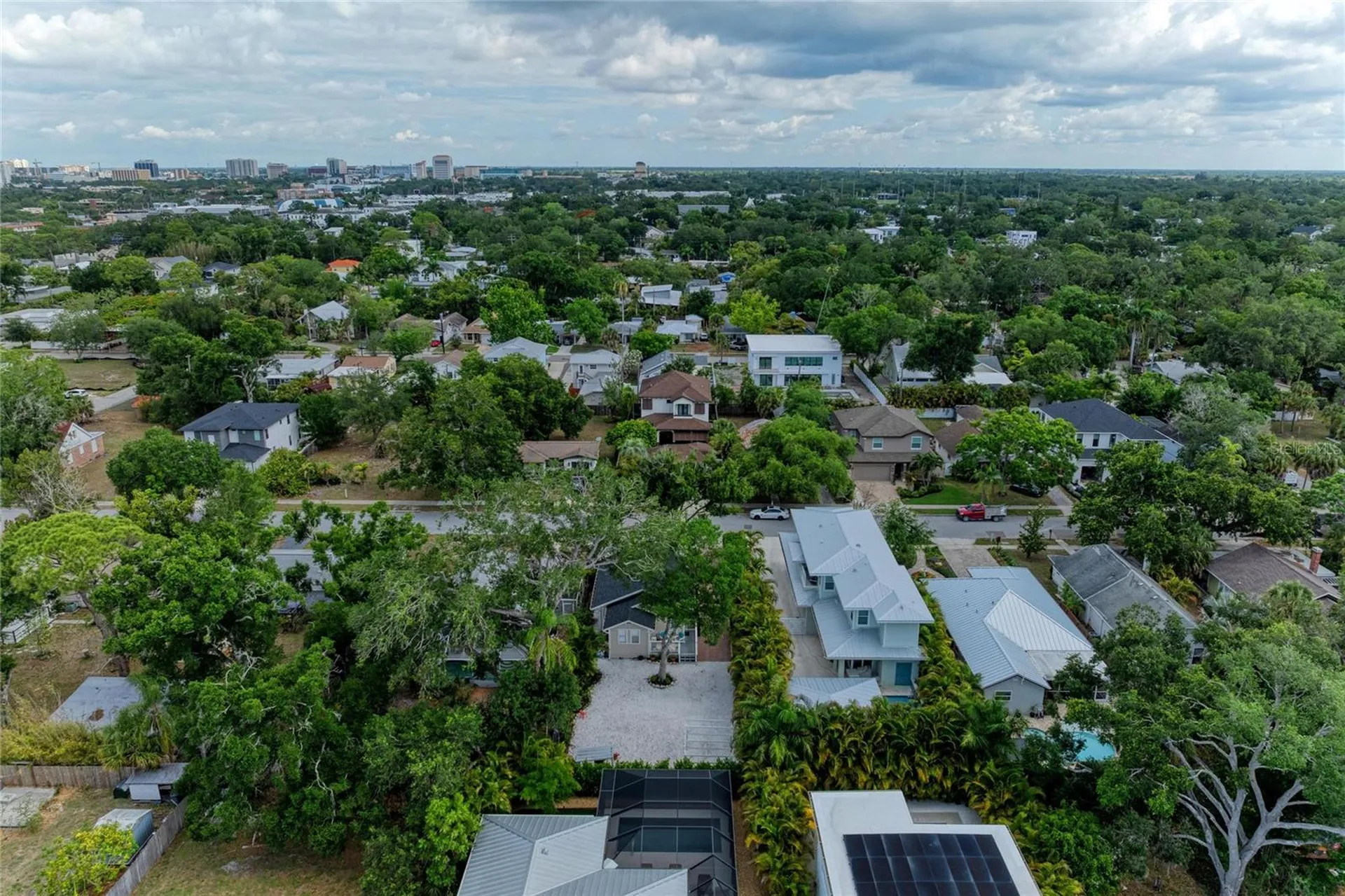 2250 Hillview Street Sarasota FL 34239