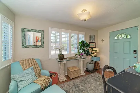 2250 Hillview Street Sarasota FL 34239