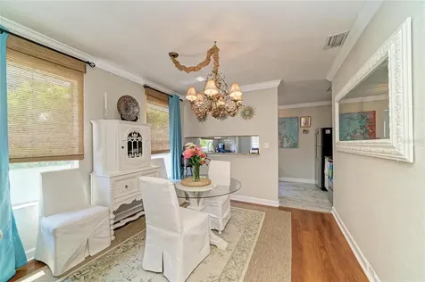 2250 Hillview Street Sarasota FL 34239