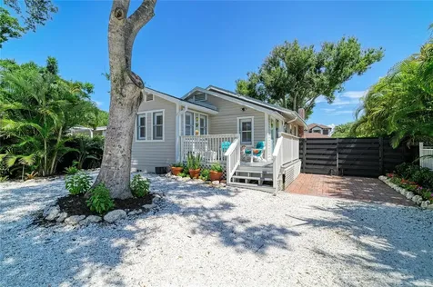 2250 Hillview Street Sarasota FL 34239