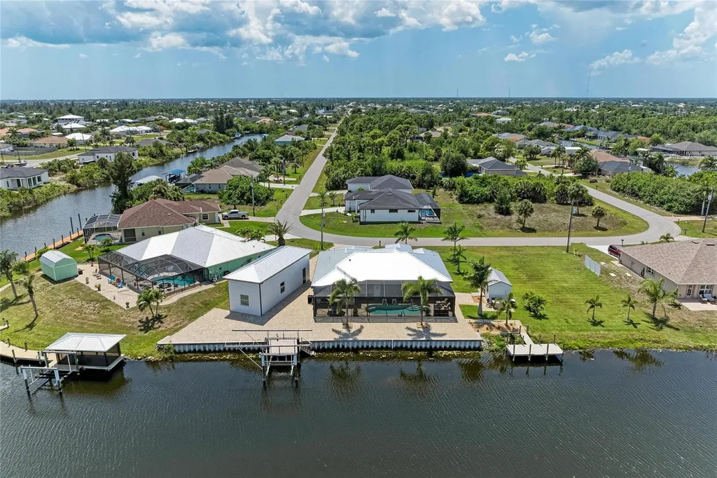 15704 Lakeland Circle Port Charlotte FL 33981