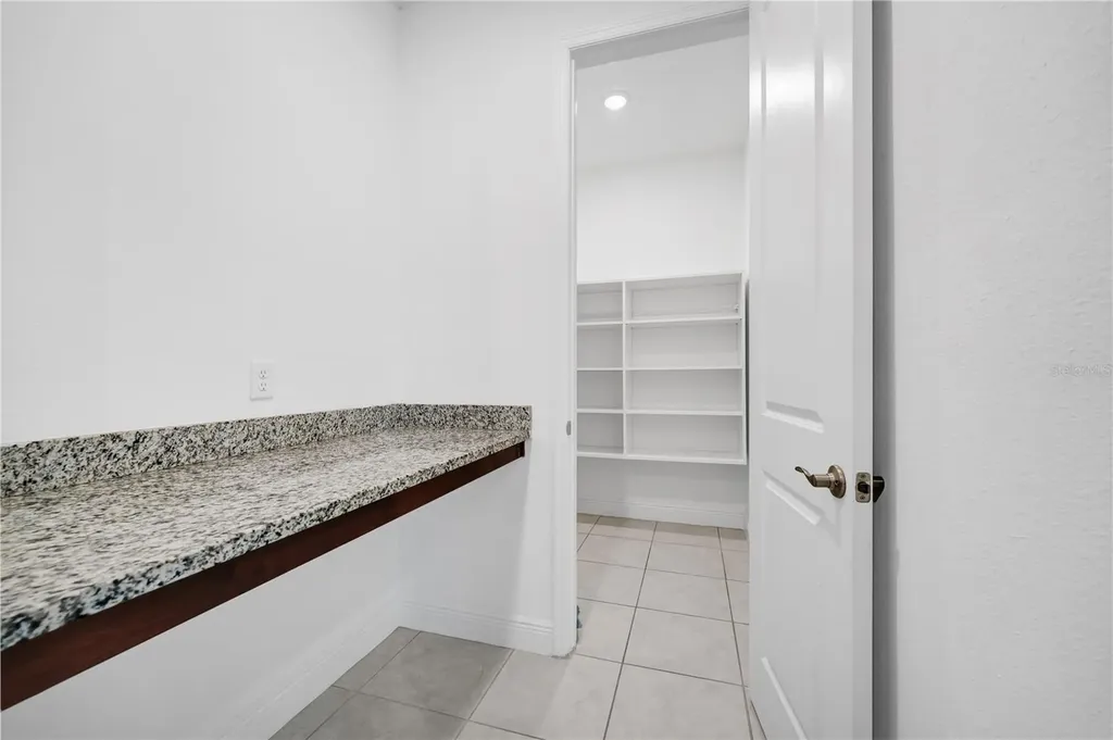 7381 Alpine Butterfly Lane Orlando FL 32819