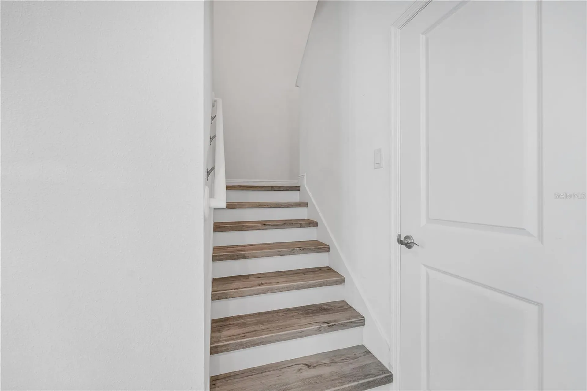 7381 Alpine Butterfly Lane Orlando FL 32819