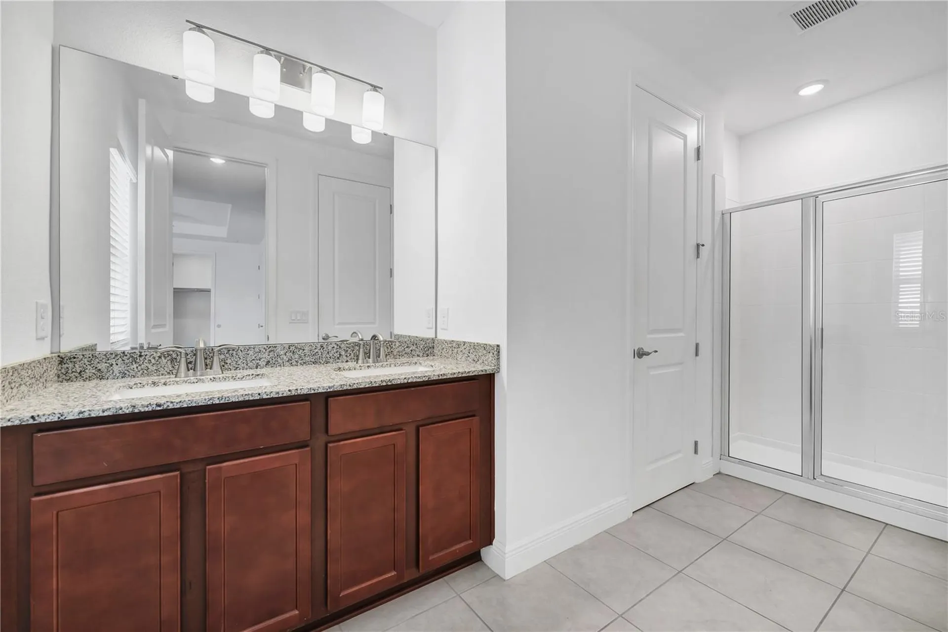7381 Alpine Butterfly Lane Orlando FL 32819