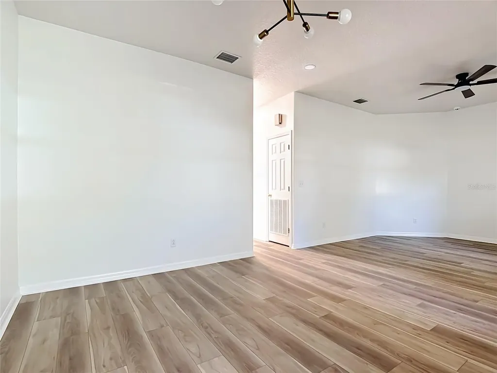 2155 Barratt Court St Cloud FL 34771