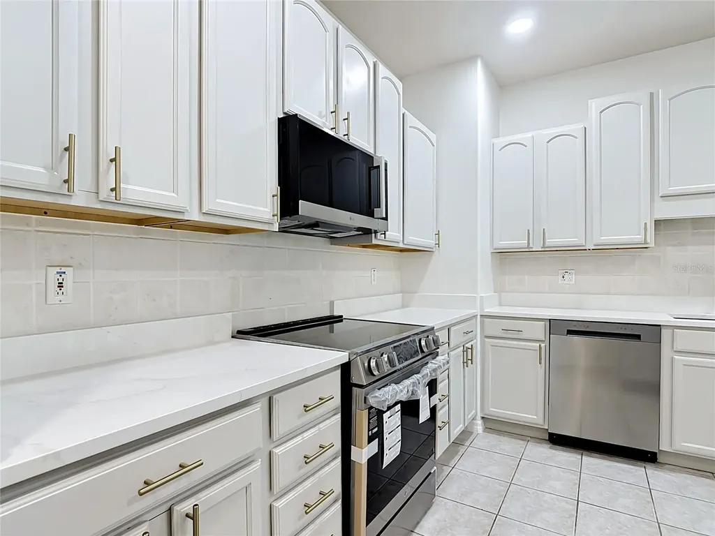 2155 Barratt Court St Cloud FL 34771