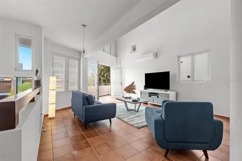 237 Montecarlo Humacao PR 00791