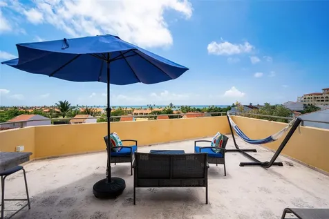 Montecarlo Montecarlo Humacao PR 00791