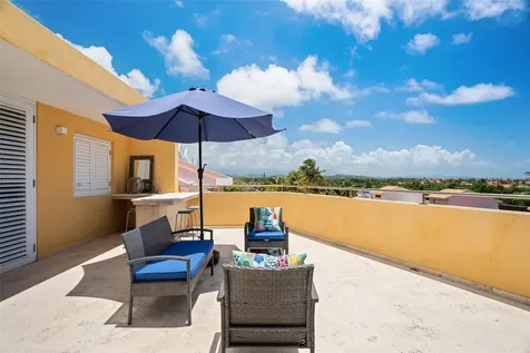 237 Montecarlo Humacao PR 00791