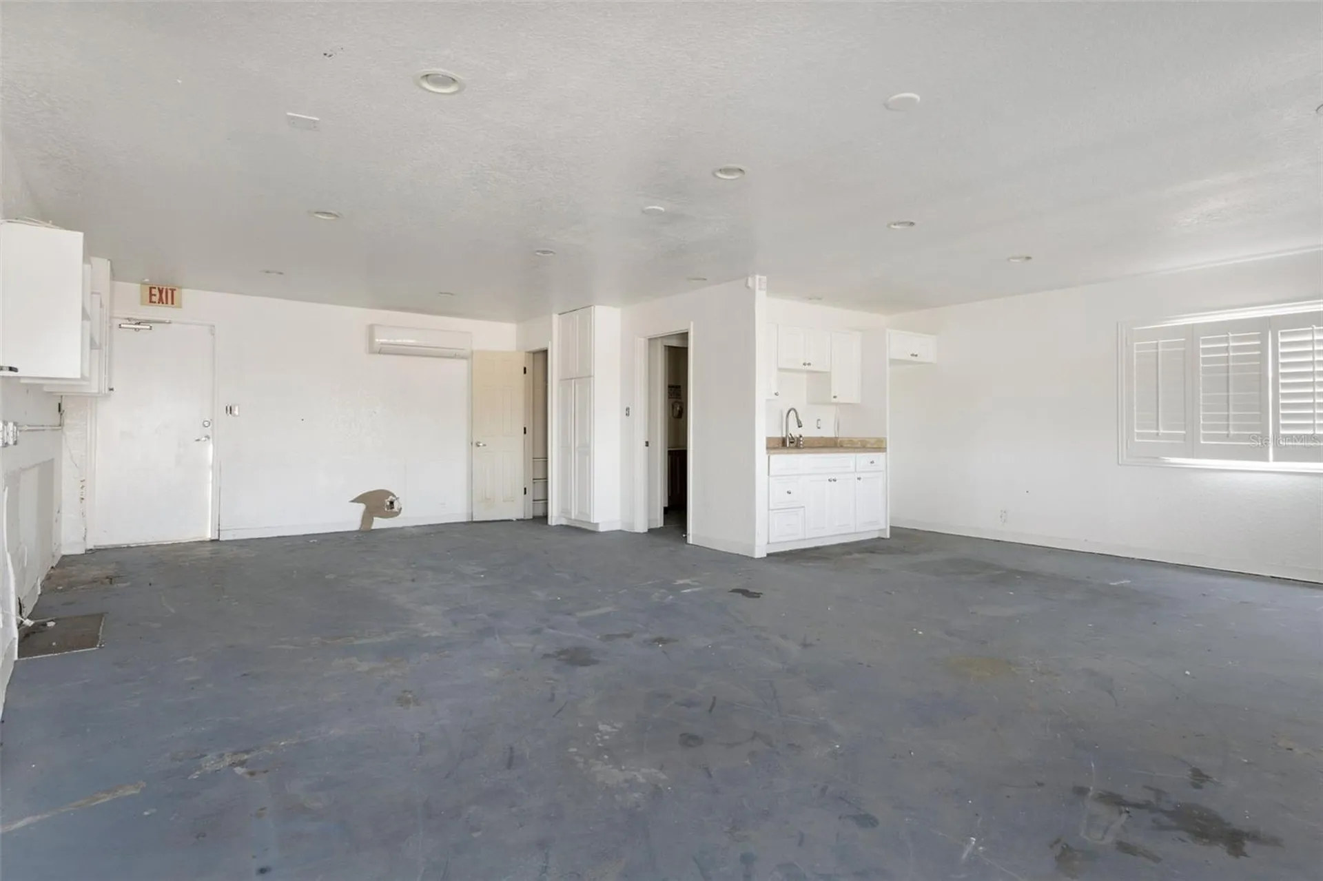 4984 Calienta Street Hernando Beach FL 34607