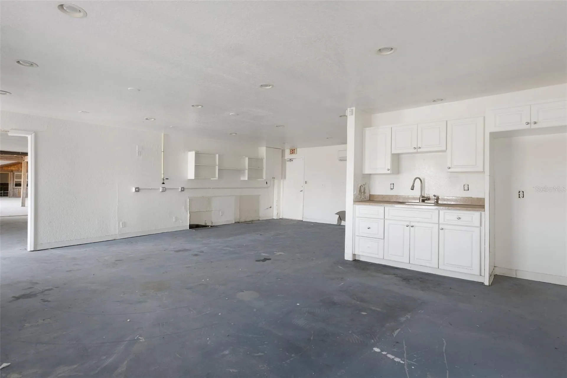 4984 Calienta Street Hernando Beach FL 34607