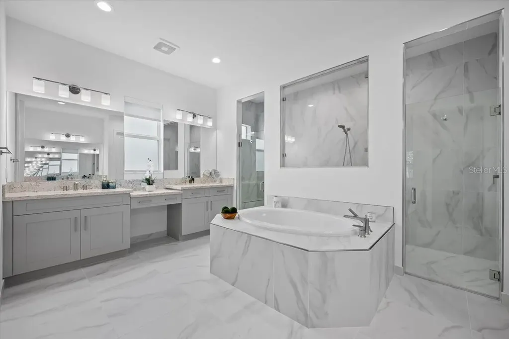 9236 Crestview Circle Palm Beach Gardens FL 33412