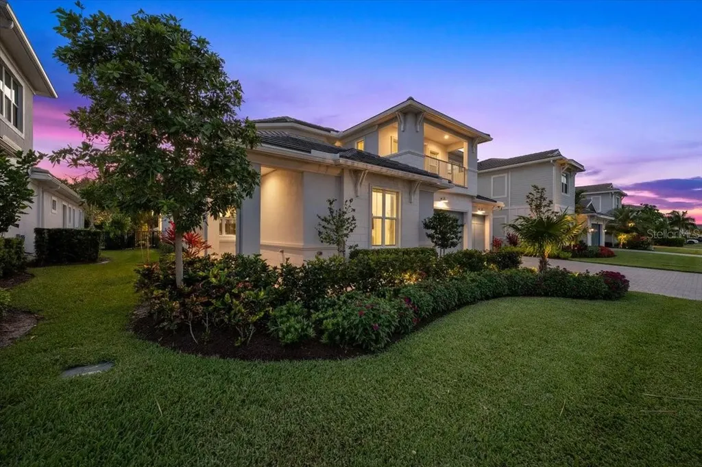 9236 Crestview Circle Palm Beach Gardens FL 33412
