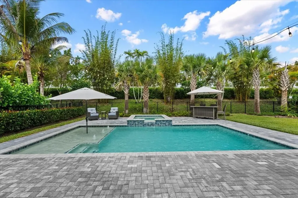 9236 Crestview Circle Palm Beach Gardens FL 33412