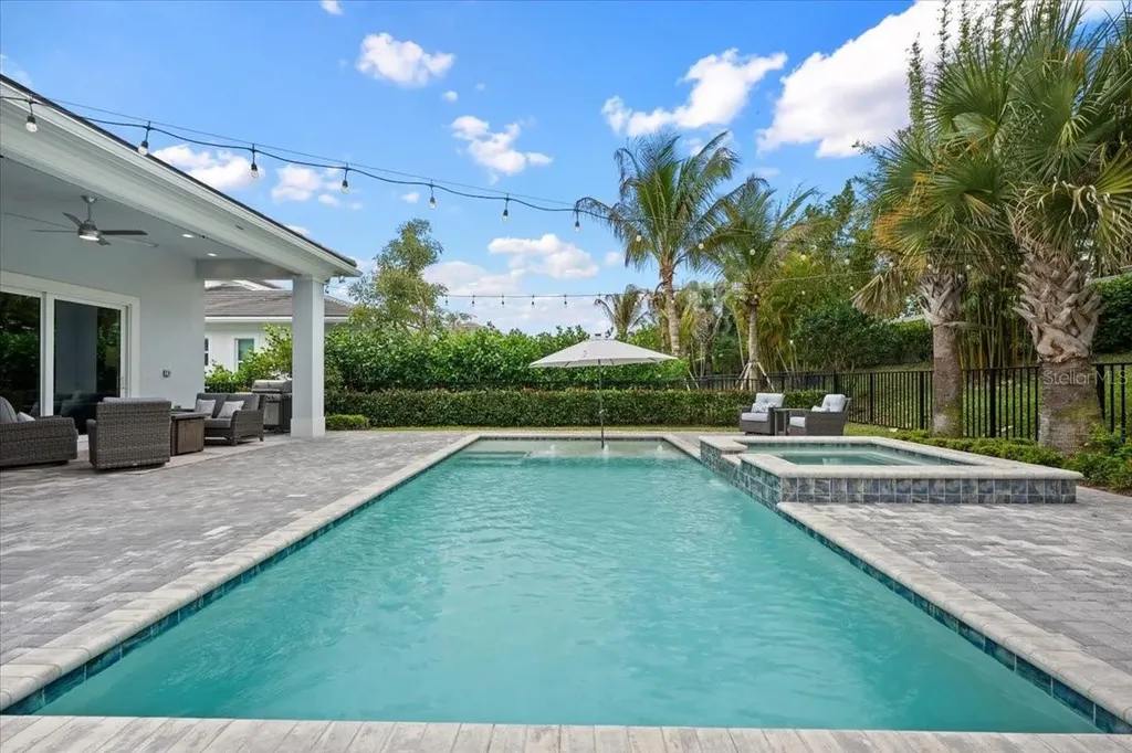 9236 Crestview Circle Palm Beach Gardens FL 33412
