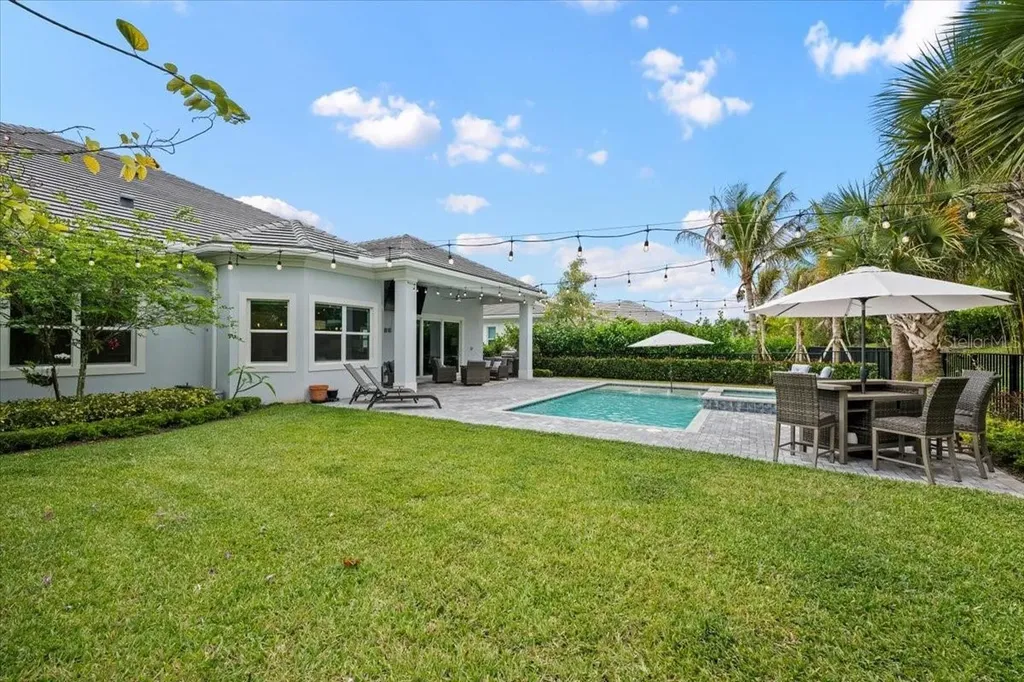 9236 Crestview Circle Palm Beach Gardens FL 33412