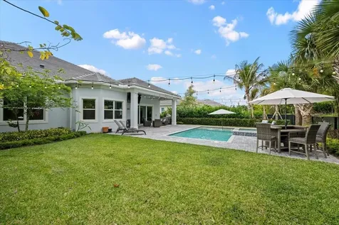 9236 Crestview Circle Palm Beach Gardens FL 33412