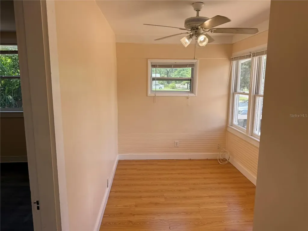 3726 18th Avenue S St Petersburg FL 33711
