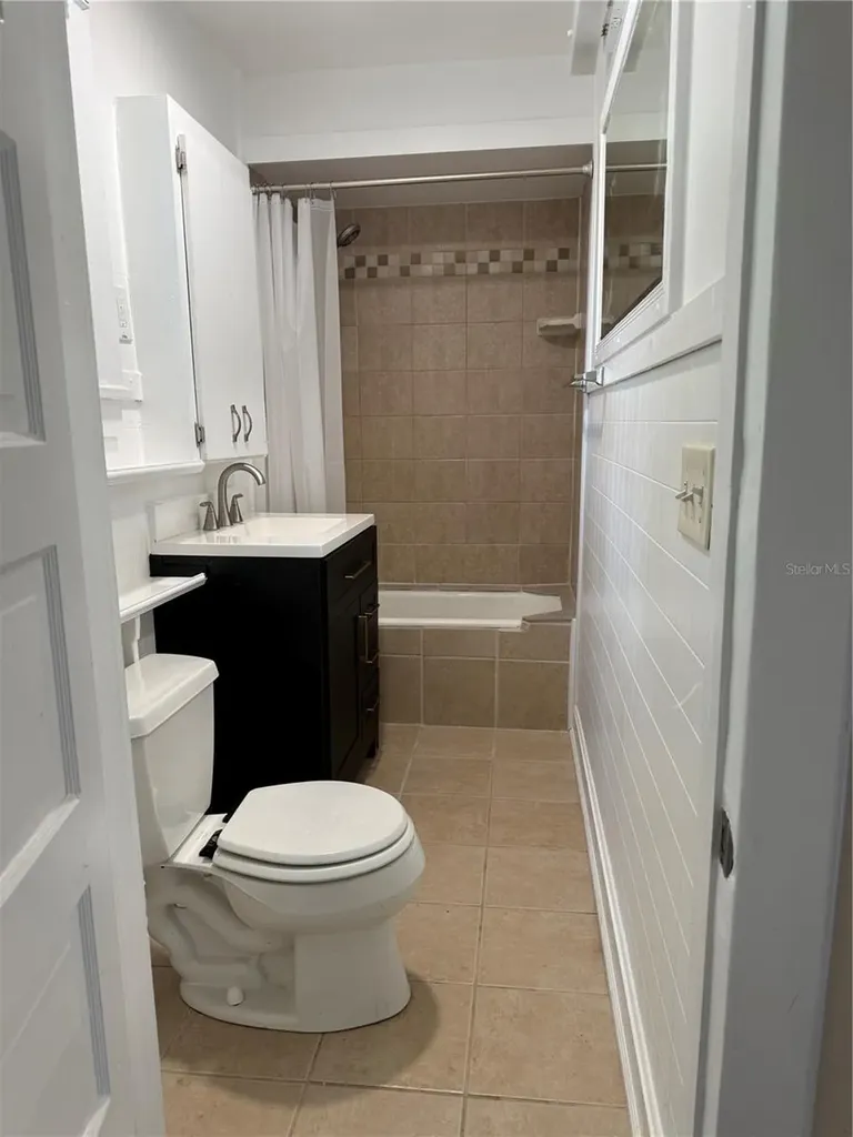 3726 18th Avenue S St Petersburg FL 33711