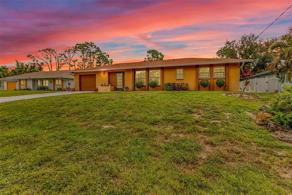2626 Auburn Boulevard Port Charlotte FL 33948