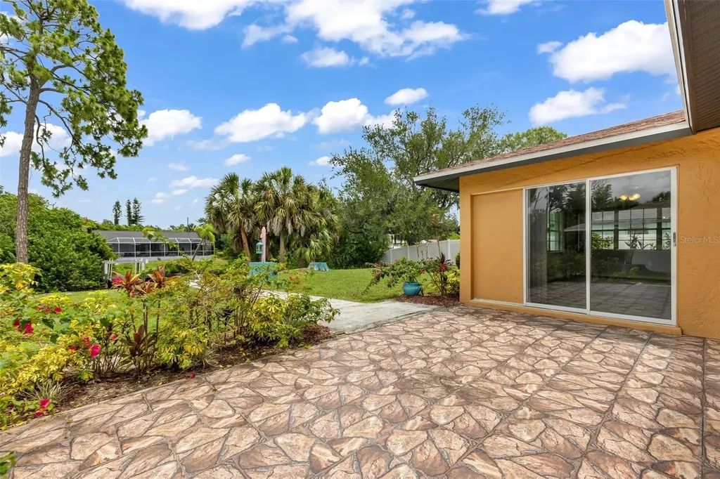 2626 Auburn Boulevard Port Charlotte FL 33948